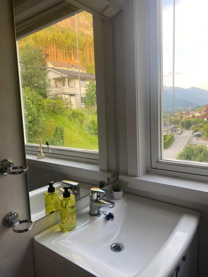 Leilighet Stryn Διαμέρισμα Εξωτερικό φωτογραφία